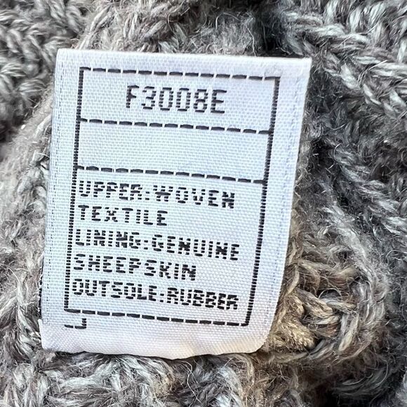 UGG Classic Cardy Button Detailed Knit Boots 6 - Picture 15 of 16